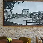 Corte Regia Relais & فاليجيو سول مينشيو