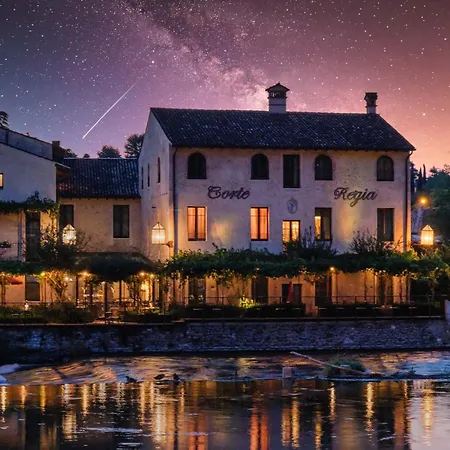 Corte Regia Relais & Hotel