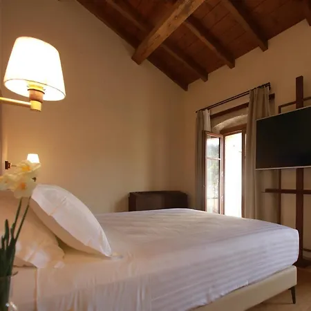 Corte Regia Relais & Hotel