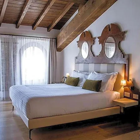 Отель Corte Regia Relais &