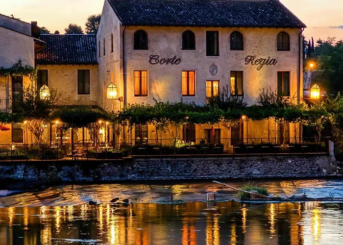 Hotel Corte Regia Relais &